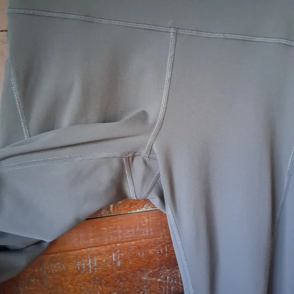 Lululemon Wunder Under Train Leggings With Pockets - Picture 9 of 13
